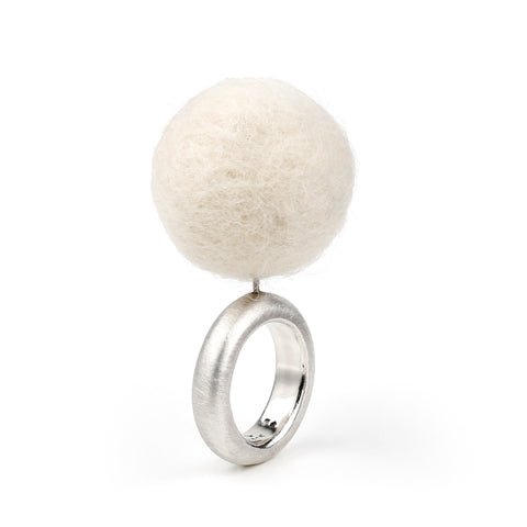 The Steppe beige silver ring with felt sphere - handcrafted 925 silver jewellery by Oriole Designs