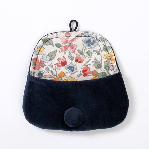 Pouch Medium - Velvet with Vintage Floral lining from Great Britain