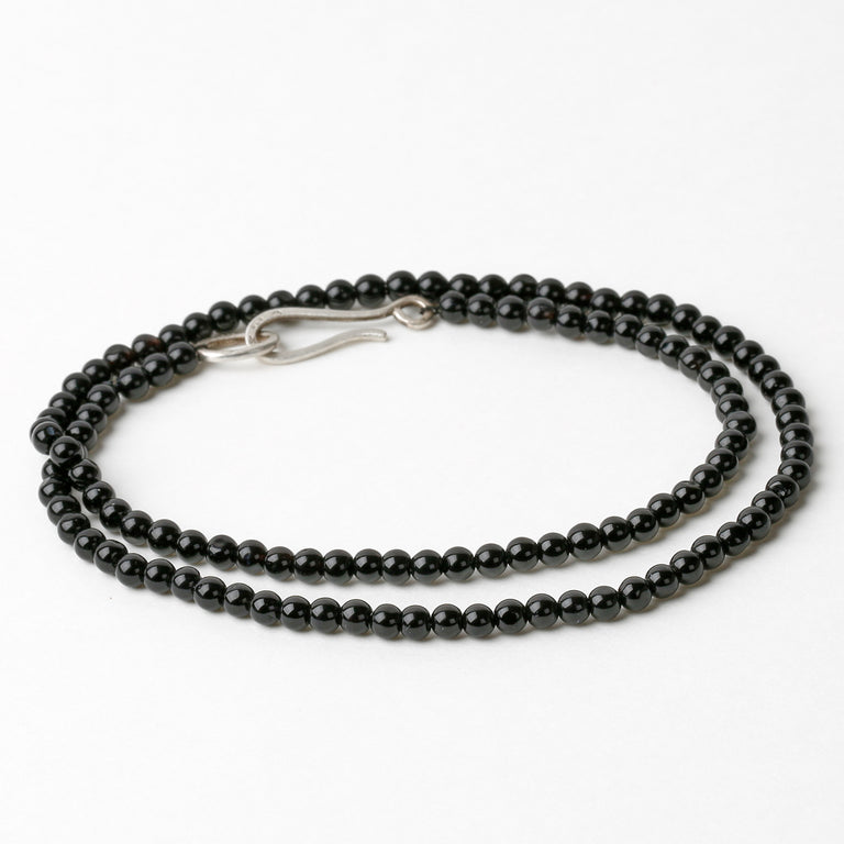 Daisies Black Onyx