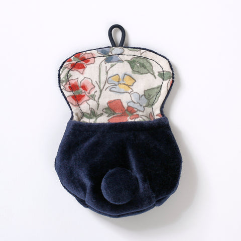 Pouch Small - Velvet with Vintage Floral Jonelle lining from Great Britain
